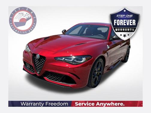 Rosso 2024 Alfa Romeo Giulia Quadrifoglio
