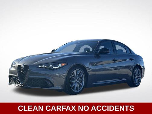 2024 Alfa Romeo Giulia Base