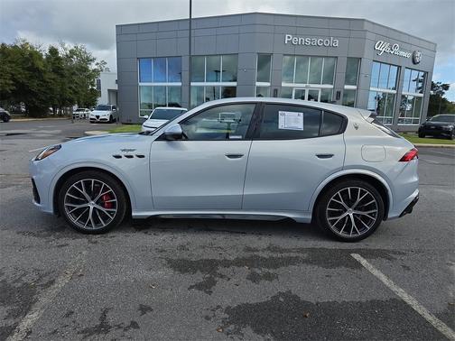 2023 Maserati Grecale Trofeo