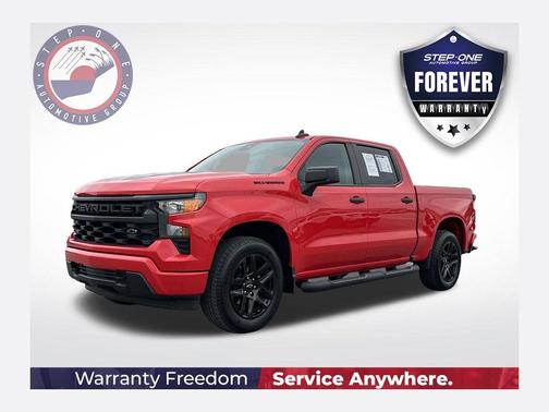 2023 Chevrolet Silverado 1500 Custom