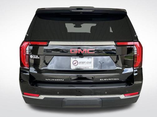 Onyx Black 2026 GMC Yukon Elevation