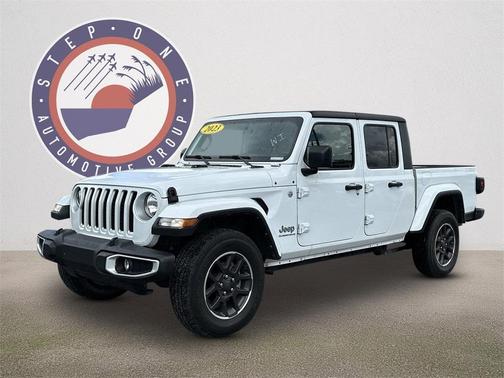 2023 Jeep Gladiator Overland