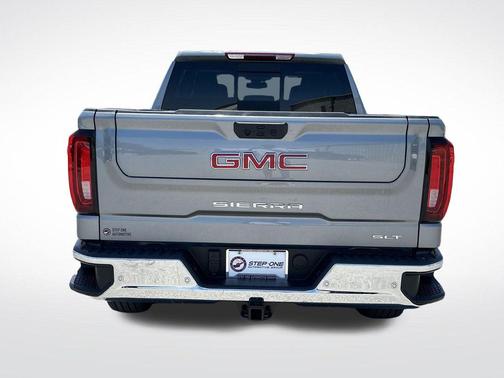 Sterling 2026 GMC Sierra 1500 SLT