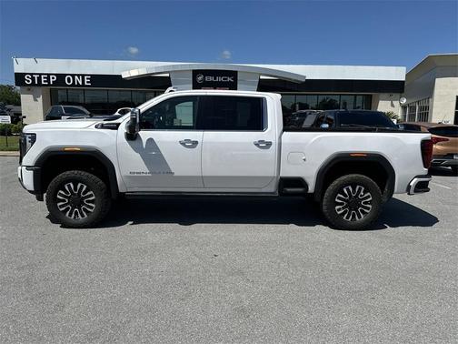 2024 GMC Sierra 2500 Denali Ultimate