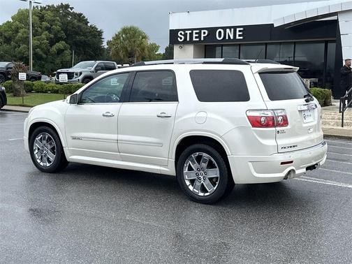 2011 GMC Acadia Denali
