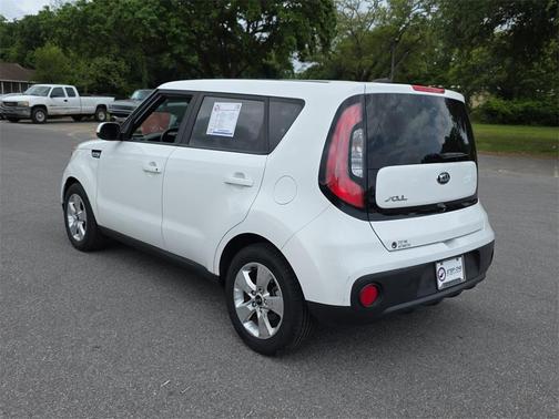 2017 Kia Soul Base