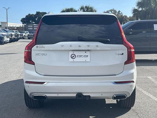 2019 Volvo XC90 T6 Inscription