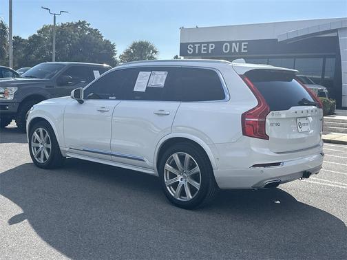 2019 Volvo XC90 T6 Inscription