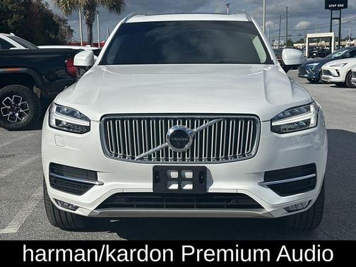 2019 Volvo XC90 T6 Inscription