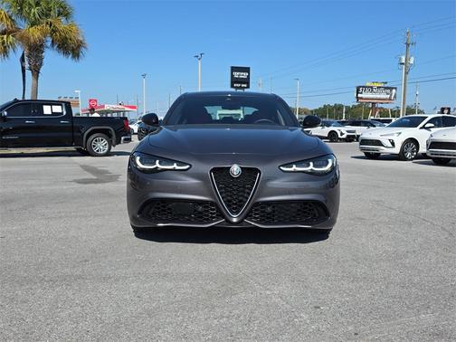 2024 Alfa Romeo Giulia Ti