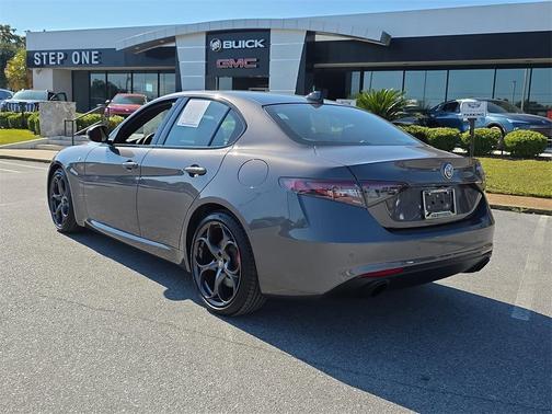 2024 Alfa Romeo Giulia Ti