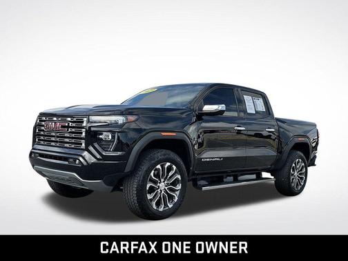 2023 GMC Canyon Denali