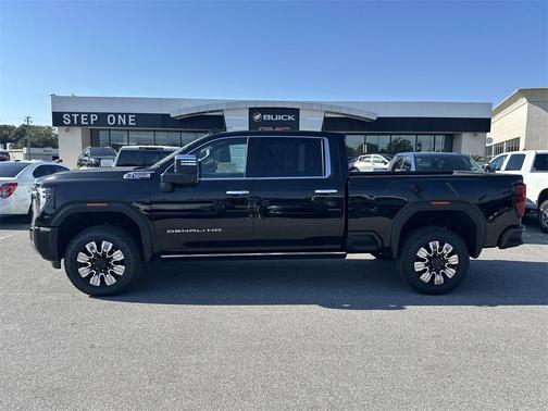 2025 GMC Sierra 2500 Denali