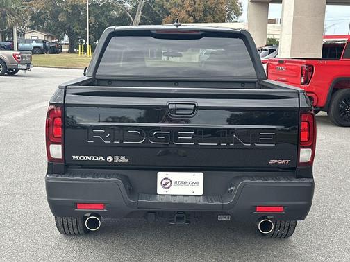 2025 Honda Ridgeline Sport