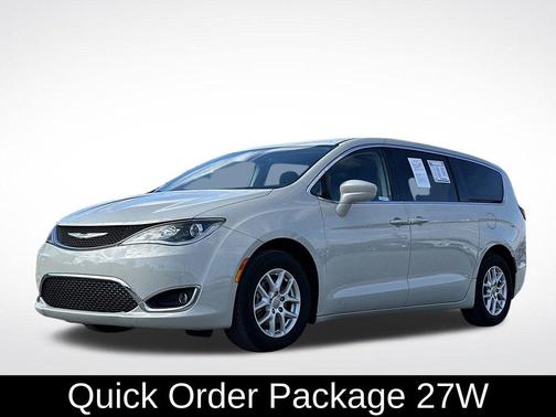 2020 Chrysler Pacifica Touring