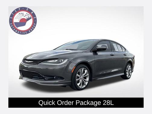 2015 Chrysler 200 S