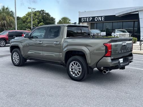 2025 Toyota Tacoma Hybrid LIMITED