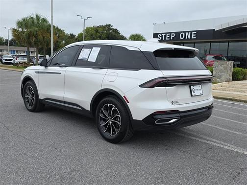 2025 Lincoln Nautilus Premiere