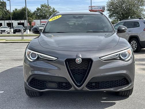 2023 Alfa Romeo Stelvio Veloce