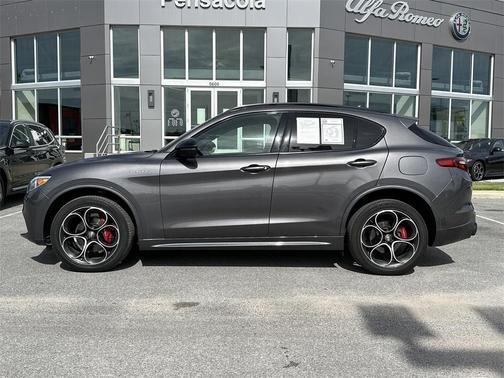 2023 Alfa Romeo Stelvio Veloce