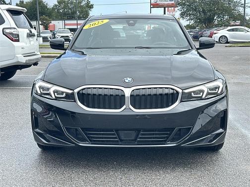2025 BMW 330 i