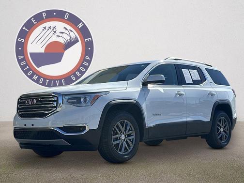 2017 GMC Acadia SLT-1