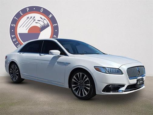 2017 Lincoln Continental Reserve