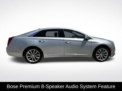 Radiant Silver Metallic 2017 Cadillac XTS Luxury