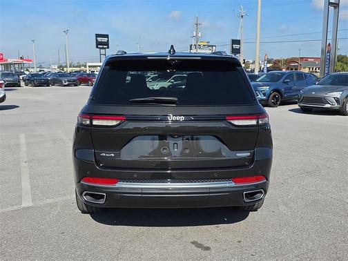 2024 Jeep Grand Cherokee Summit