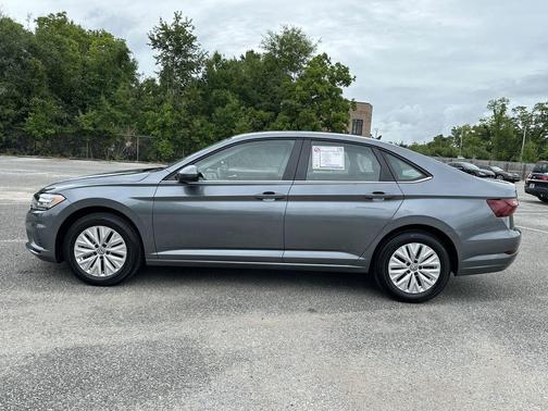 Platinum Gray Metallic 2020 Volkswagen Jetta 1.4T S