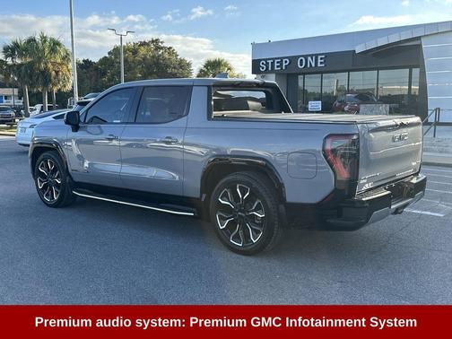 2025 GMC Sierra EV Denali