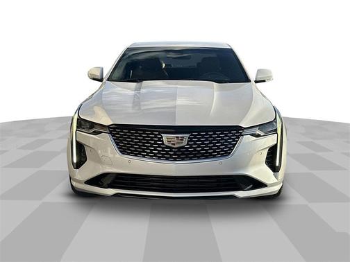 2023 Cadillac CT4 Premium Luxury