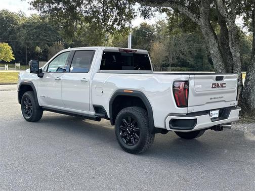 2026 GMC Sierra 2500 AT4