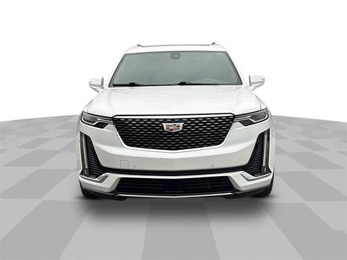2022 Cadillac XT6 Premium Luxury FWD