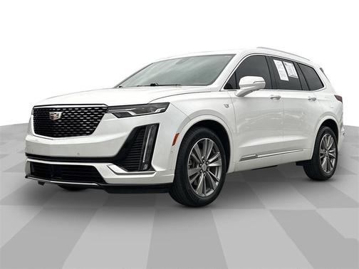 2022 Cadillac XT6 Premium Luxury FWD