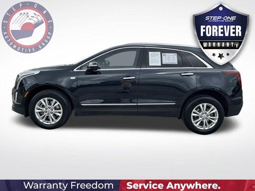 Dark Moon Blue Metallic 2022 Cadillac XT5 Luxury