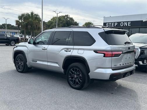 2025 Toyota Sequoia Platinum