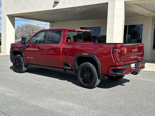 2026 GMC Sierra 2500 AT4