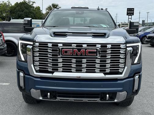 2025 GMC Sierra 2500 Denali