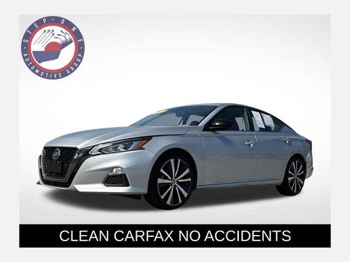 2022 Nissan Altima 2.5 SR