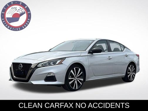 2022 Nissan Altima 2.5 SR