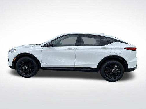 Summit White 2026 Buick Envista Sport Touring