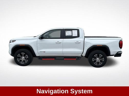 2025 GMC Canyon AT4