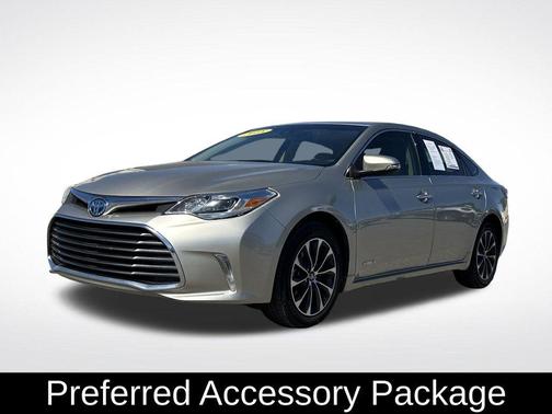 2018 Toyota Avalon Hybrid XLE Premium