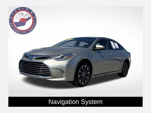 2018 Toyota Avalon Hybrid XLE Premium