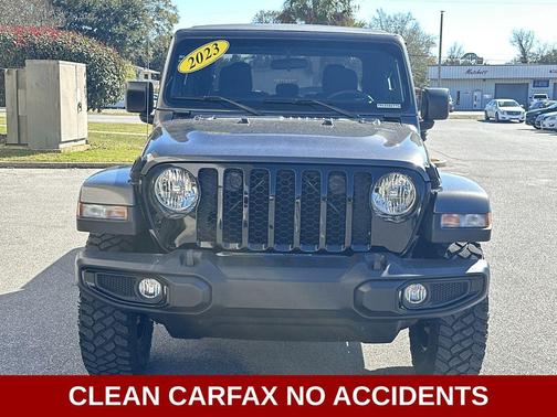 2023 Jeep Gladiator Sport