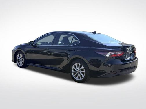 Midnight Black Metallic 2021 Toyota Camry LE