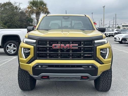 2024 GMC Canyon AT4X