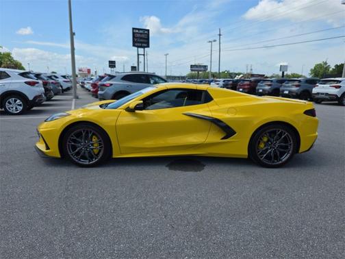 2025 Chevrolet Corvette Stingray w/1LT
