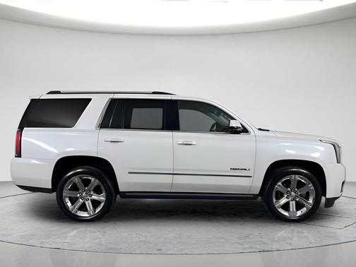 White 2019 GMC Yukon Denali
